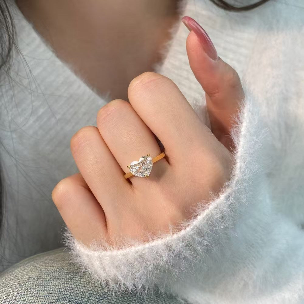 'Mia' Ring