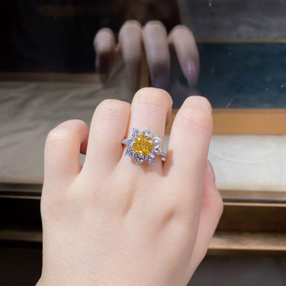 'Floral' Ring
